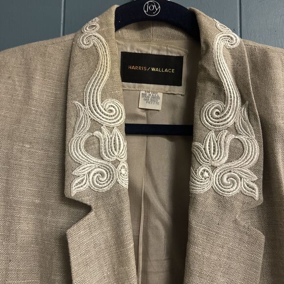 Harris Wallace Women’s Oatmeal Linen Jacket Floral Appliqué Petite Size M PM - Picture 2 of 9